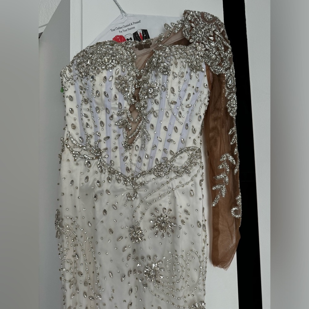 Custom Made Wedding Reception Dress. Great for Proms, Weddings, Events, Etc - Picture 3 of 11
